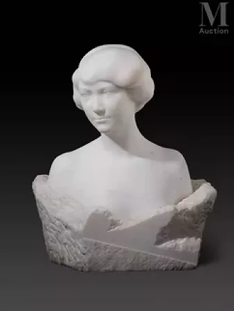 Buste de femme