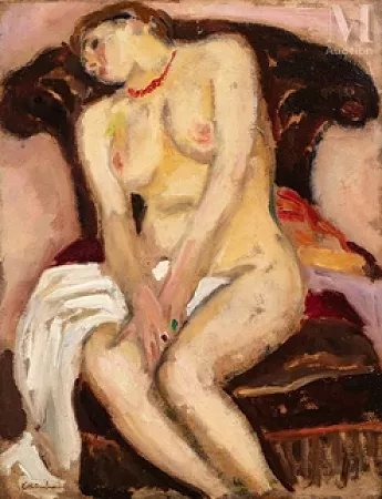 Jeune femme au collier rouge